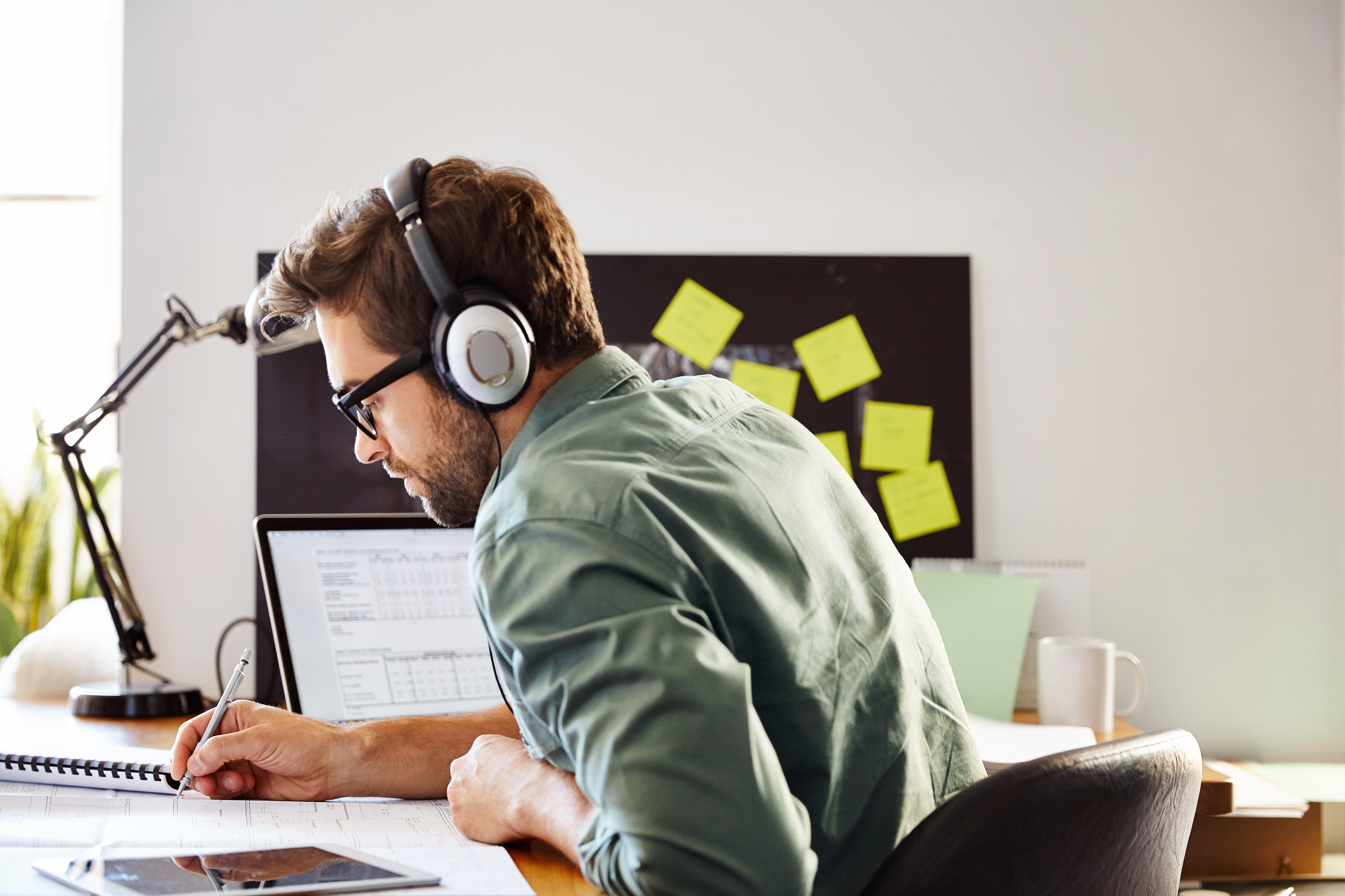 arbeitsorganisation viele to-dos quiet hiring GettyImages 874872330